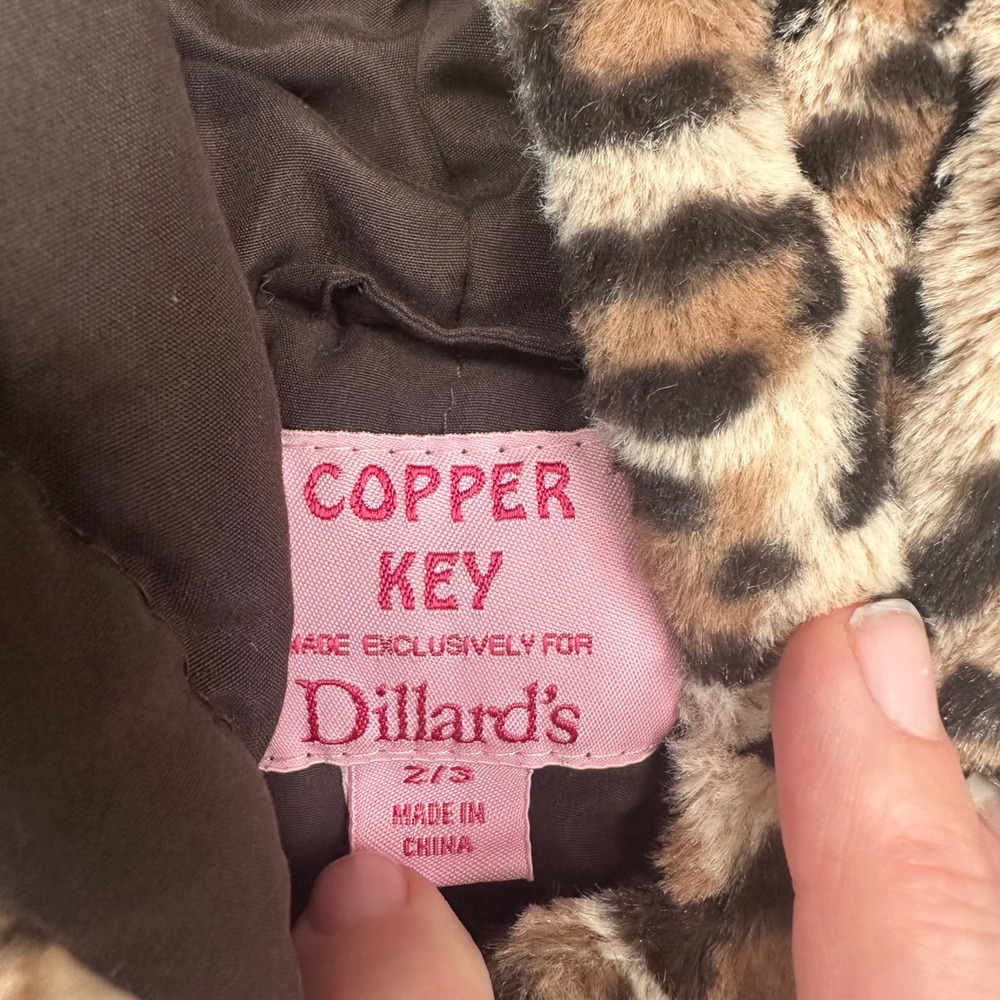 Copper Key Dillard's Girl's Leopard Print Faux Fur Hooded Toggle Jacket Size 2/3 - Picture 2 of 9
